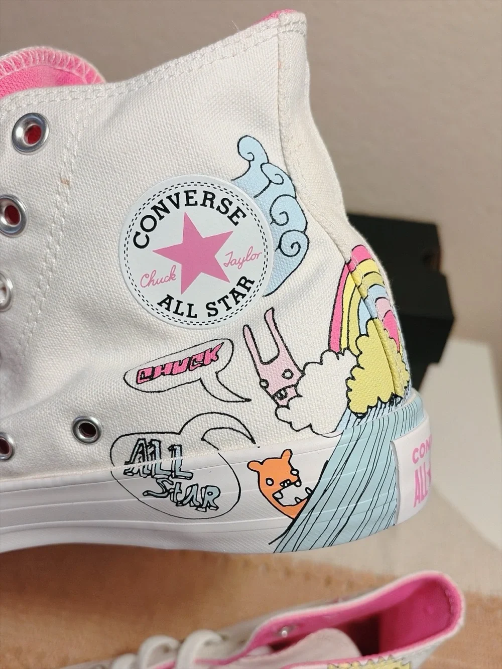 Converse Chuck Taylor All Star Graphic High Top White Multi Women 6 Men 4 New